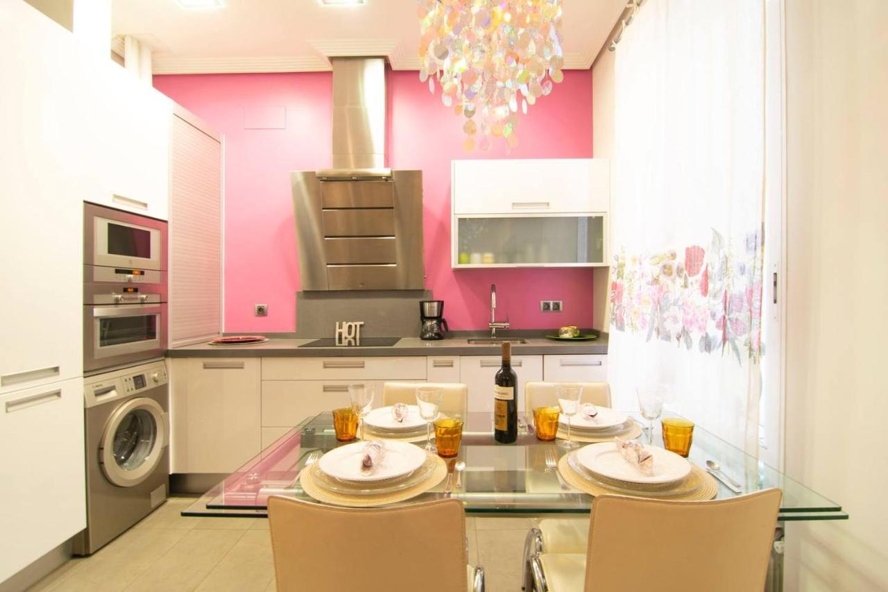 Cozy Apartment Near San Miguel Market By Batuecas Мадрид Екстериор снимка