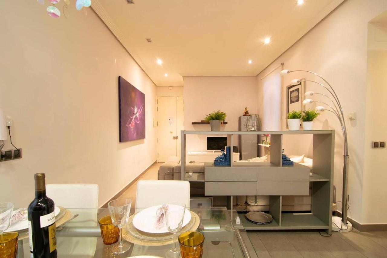 Cozy Apartment Near San Miguel Market By Batuecas Мадрид Екстериор снимка